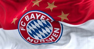 Bayern Munich Gia hạn hợp đồng với Leroy Sané