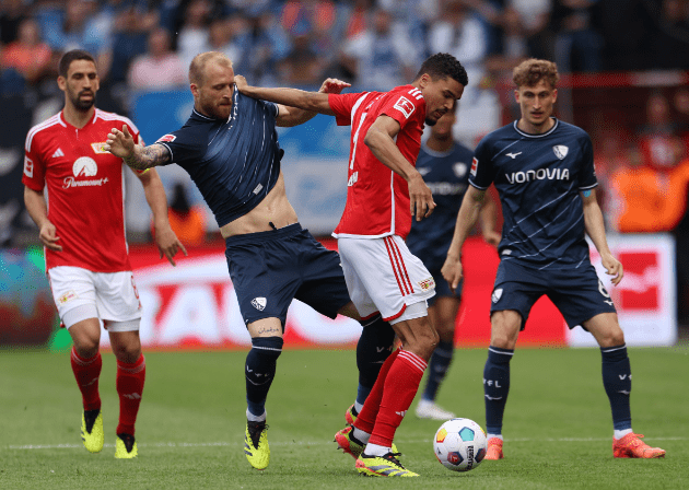 Bochum quyết chiến Union Berlin để níu hy vọng trụ hạng Bundesliga